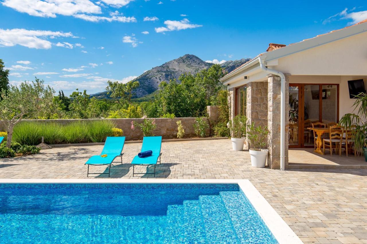Villa Grandioza Seline Exteriér fotografie