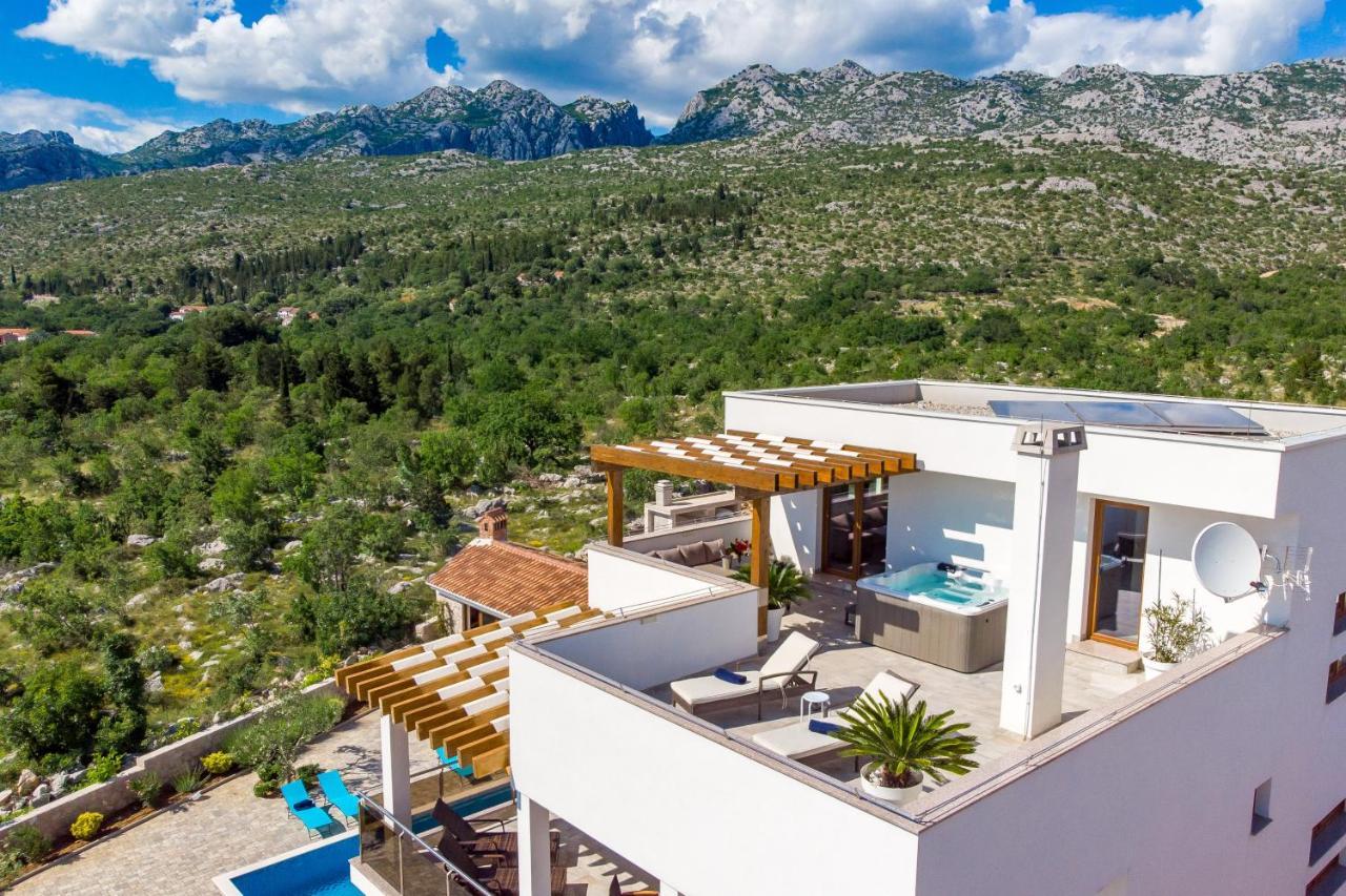Villa Grandioza Seline Exteriér fotografie