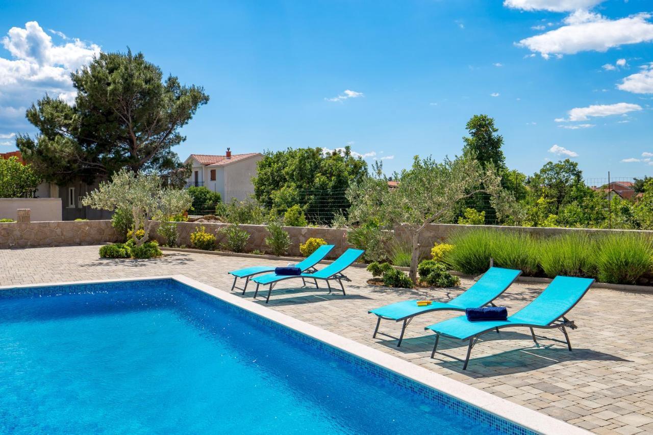 Villa Grandioza Seline Exteriér fotografie