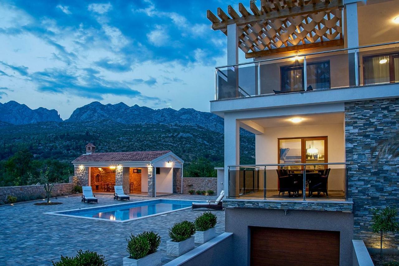 Villa Grandioza Seline Exteriér fotografie